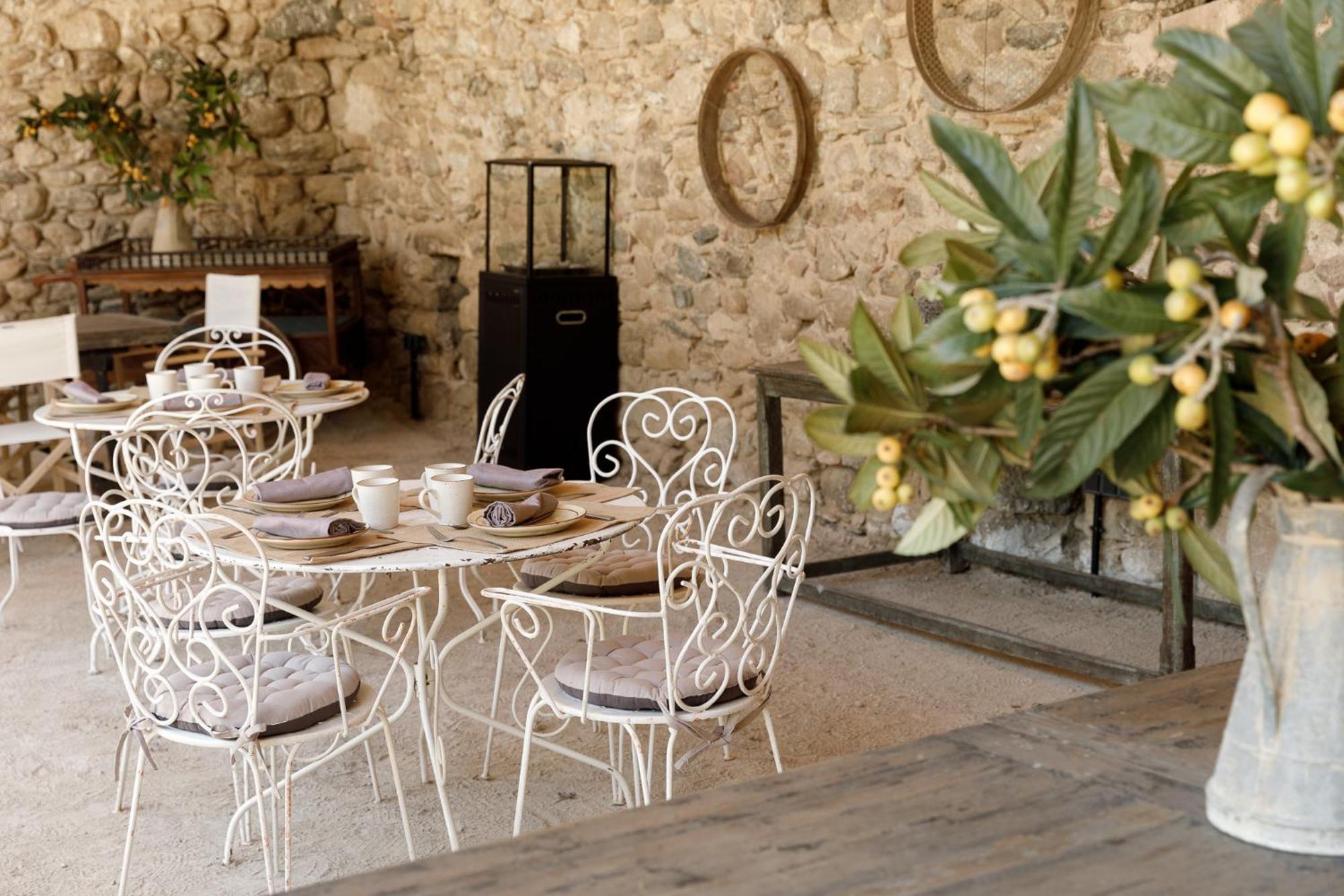 Hotel Castell De Vallgornera Peralada Dış mekan fotoğraf